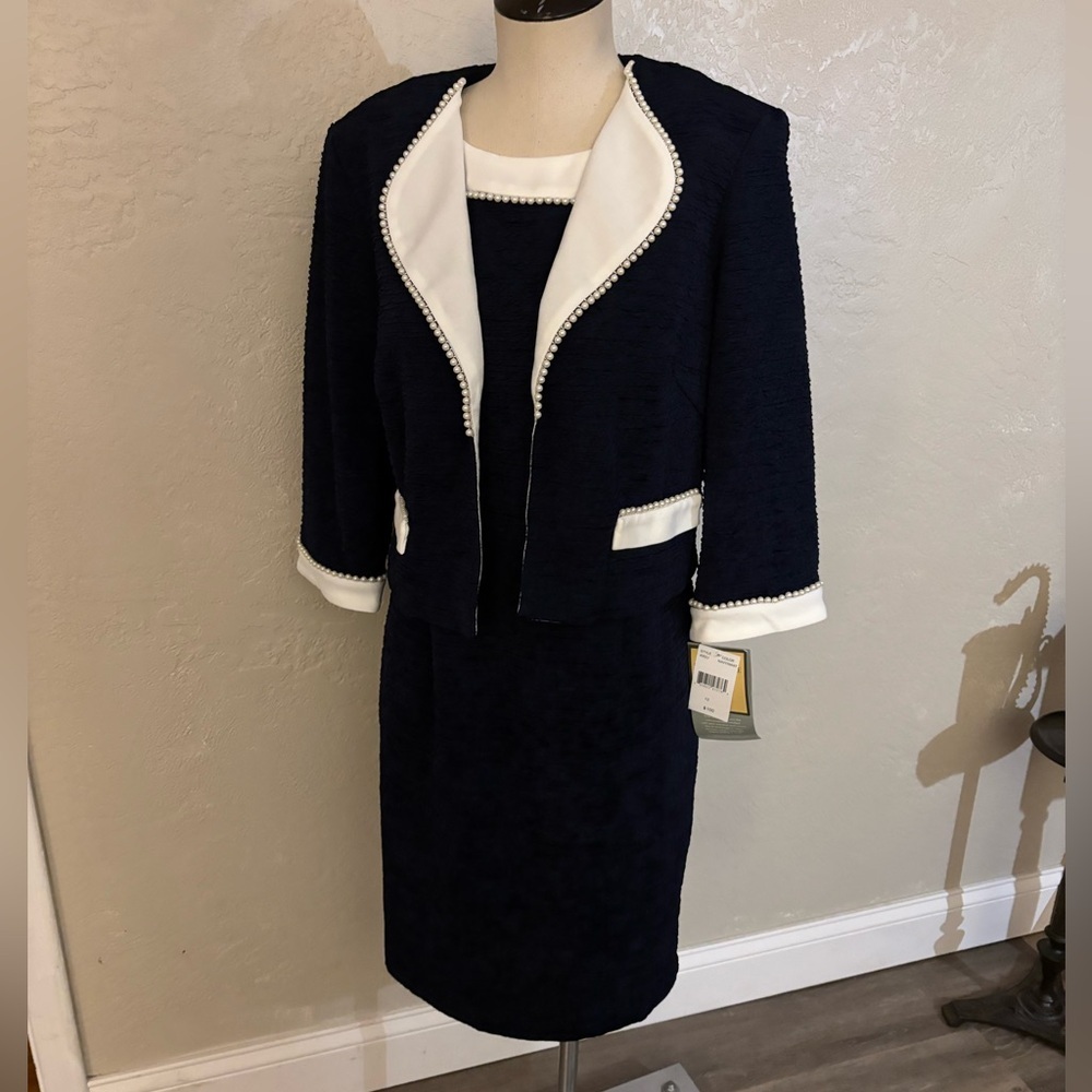 Maya Brooke Navy and White Pearl-Trim Two-Piece Dress Suit Sz 12 NWT
